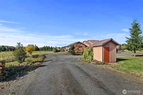 395 Ceres Hill Road Chehalis WA 98532
