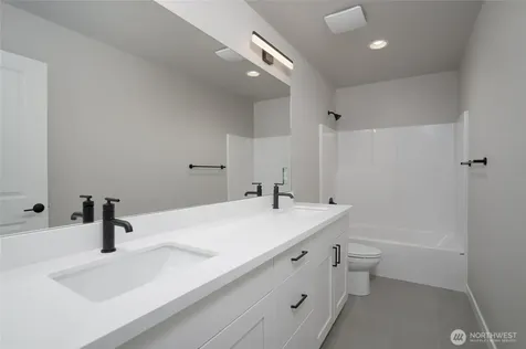 7526 64th Avenue NE Marysville WA 98270