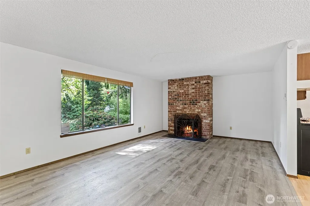 7610 148th Ave NE Redmond WA 98052