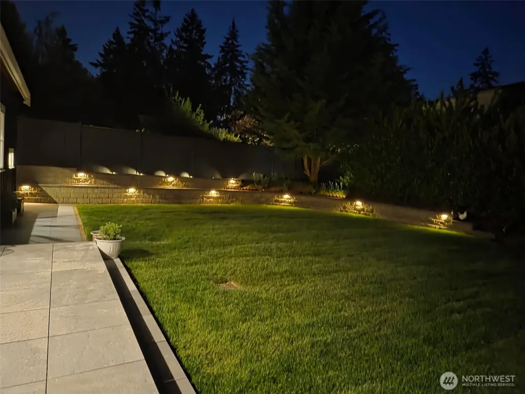 2121 109th Avenue SE Bellevue WA 98004