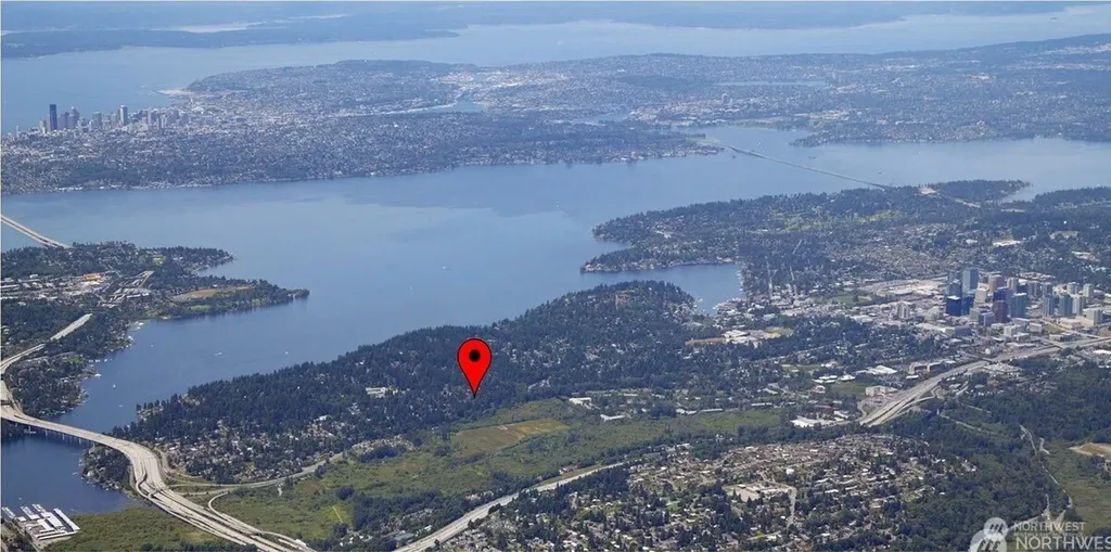 2121 109th Avenue SE Bellevue WA 98004