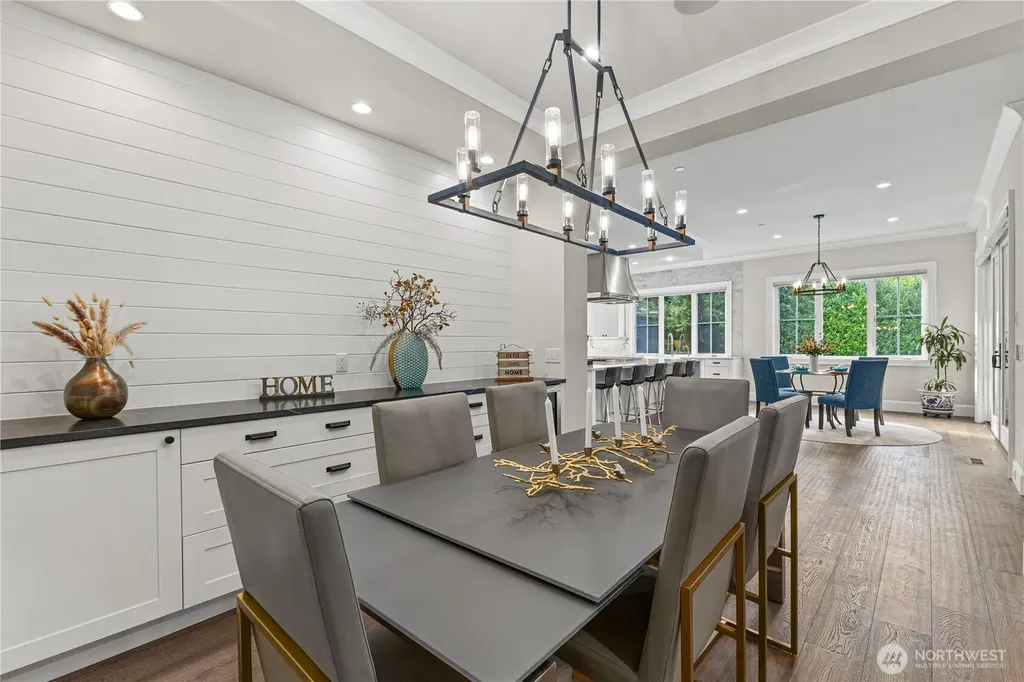 2121 109th Avenue SE Bellevue WA 98004