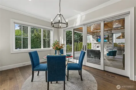 2121 109th Avenue SE Bellevue WA 98004