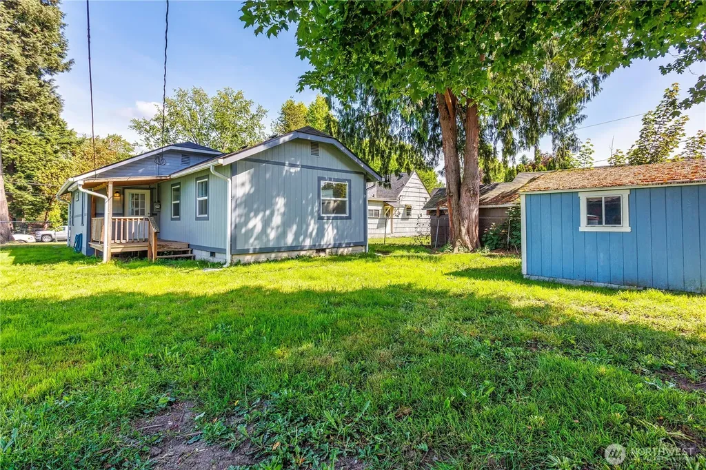 1617 7th Avenue Longview WA 98632