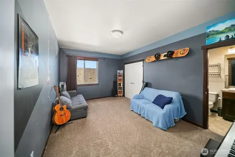 3050 Riverview Lane Malaga WA 98828