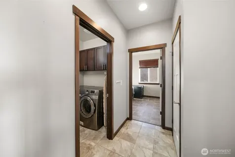 3050 Riverview Lane Malaga WA 98828
