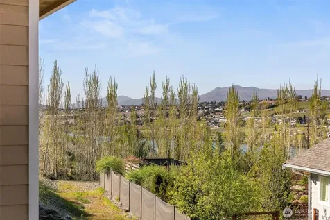 3050 Riverview Lane Malaga WA 98828