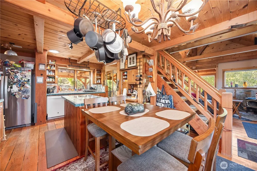 16495 S Lakeshore Road Chelan WA 98816