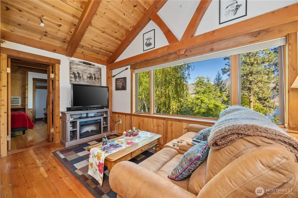 16495 S Lakeshore Road Chelan WA 98816