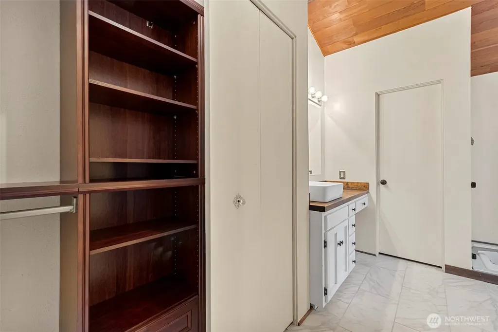 12509 Patricia Lane Burlington WA 98233