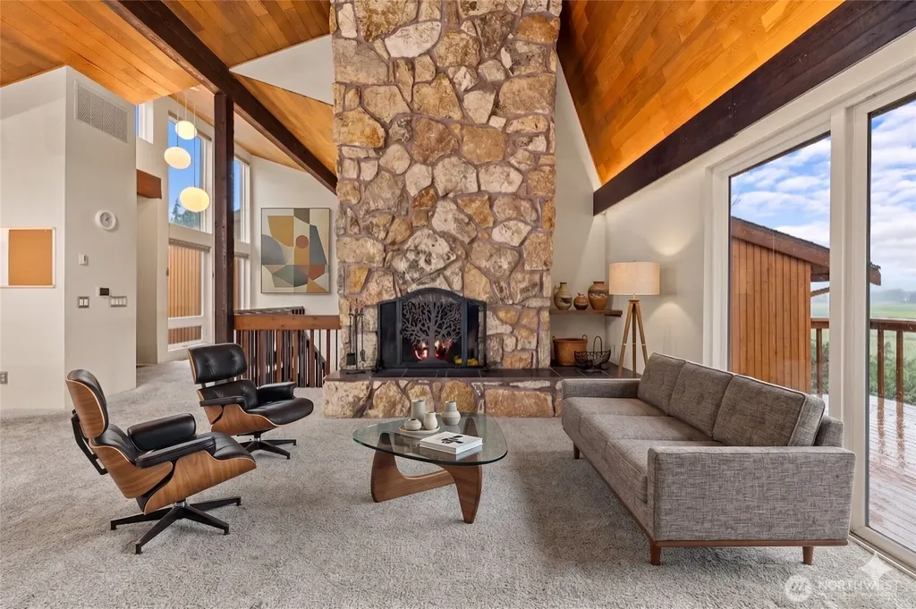 12509 Patricia Lane Burlington WA 98233