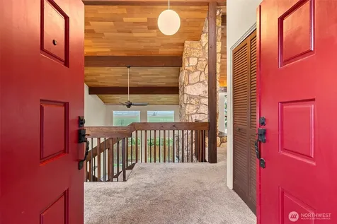 12509 Patricia Lane Burlington WA 98233