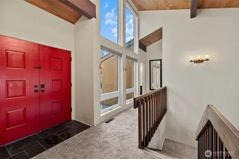 12509 Patricia Lane Burlington WA 98233