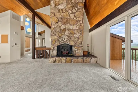 12509 Patricia Lane Burlington WA 98233