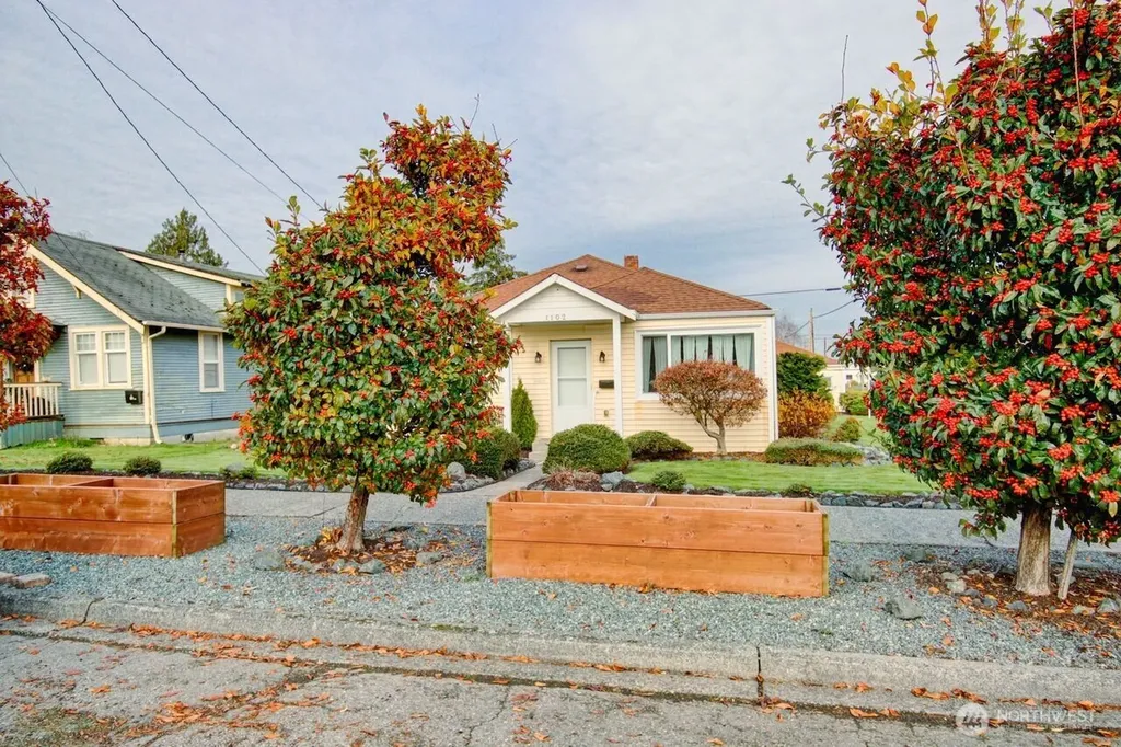 1102 17th Street Anacortes WA 98221