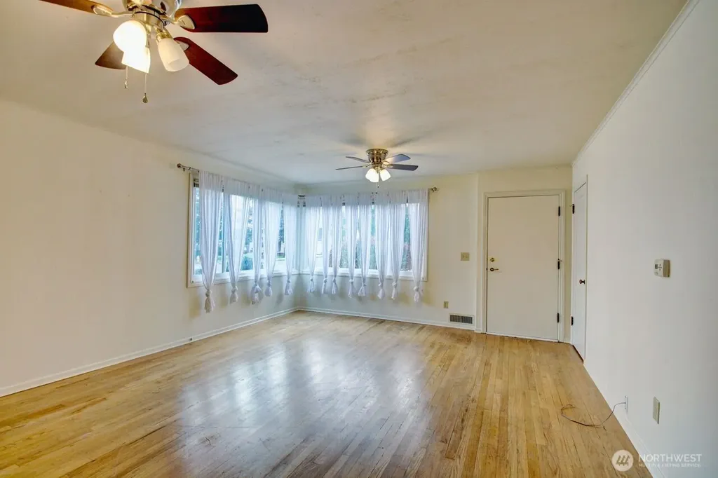 1102 17th Street Anacortes WA 98221