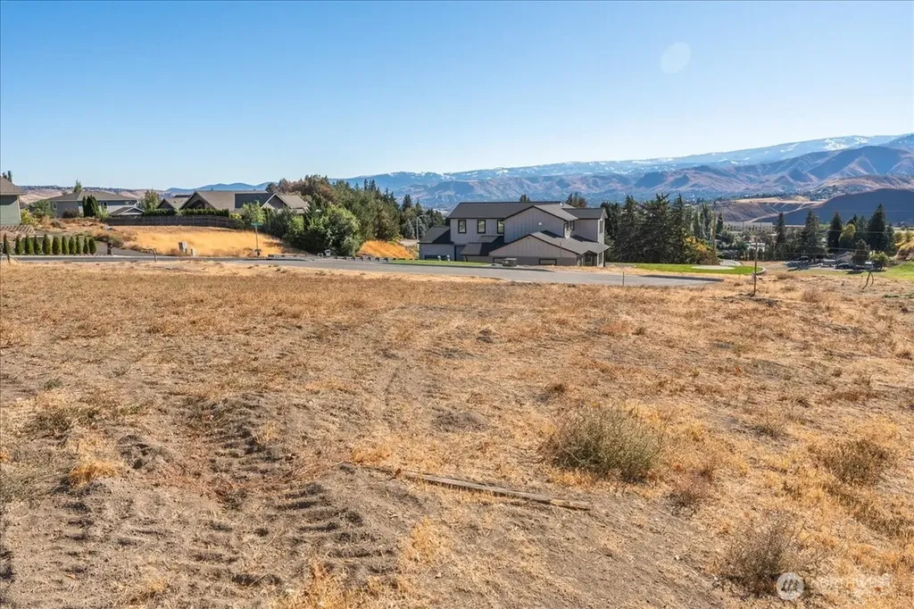 24 Margaret Lane Wenatchee WA 98801