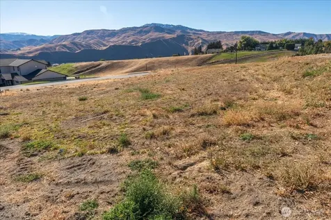24 Margaret Lane Wenatchee WA 98801