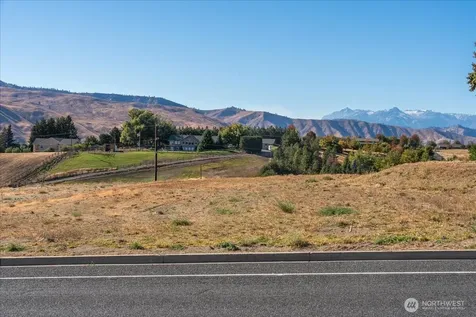 24 Margaret Lane Wenatchee WA 98801