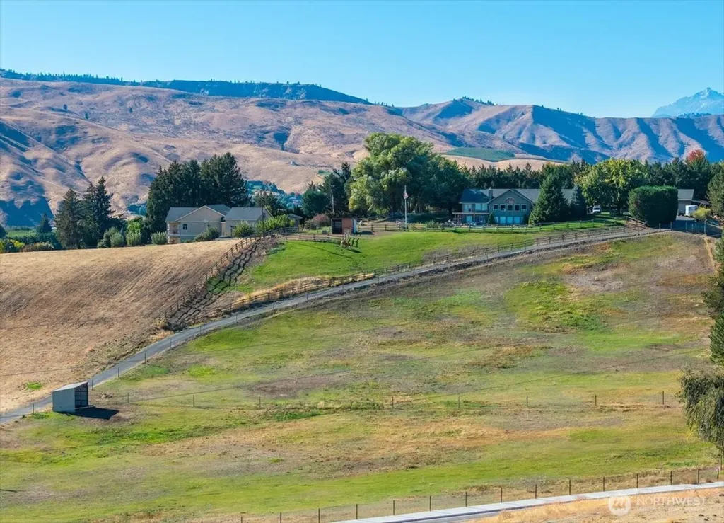 21 Margaret Lane Wenatchee WA 98801