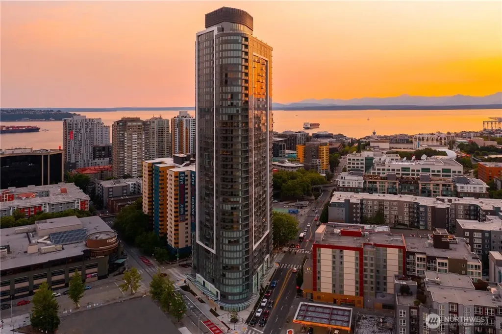 2510 6th Avenue Seattle WA 98121