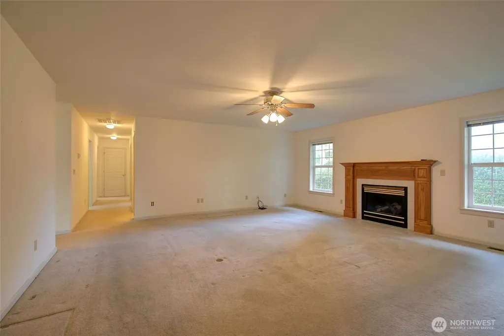 646 Woodland Loop NE Ocean Shores WA 98569