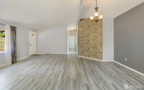 12611 NE Douglas Drive Kingston WA 98346