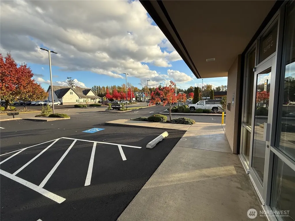 1725 Continental Place Mount Vernon WA 98273