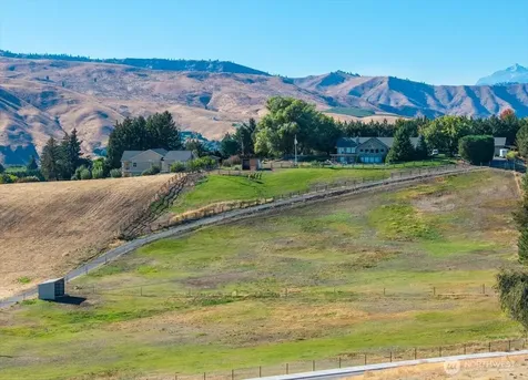 27 Margaret Lane Wenatchee WA 98801