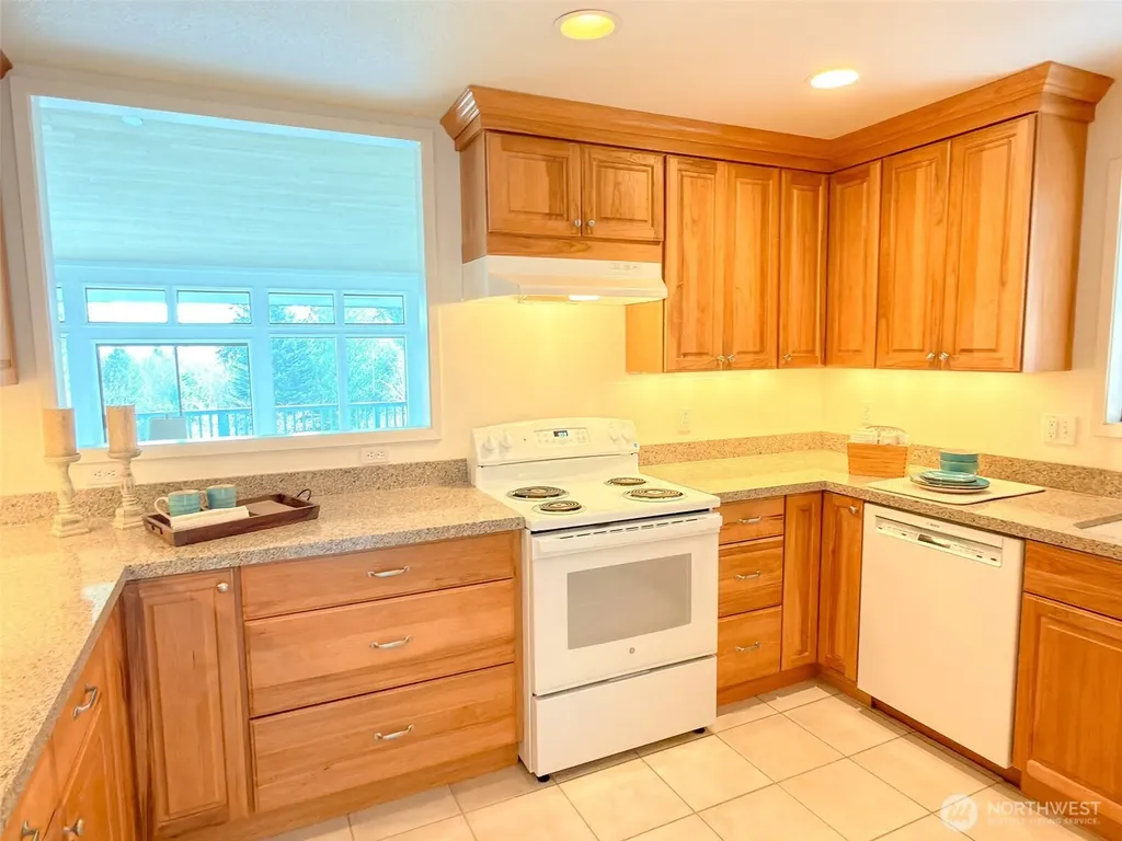291 Pioneer Drive Port Ludlow WA 98365
