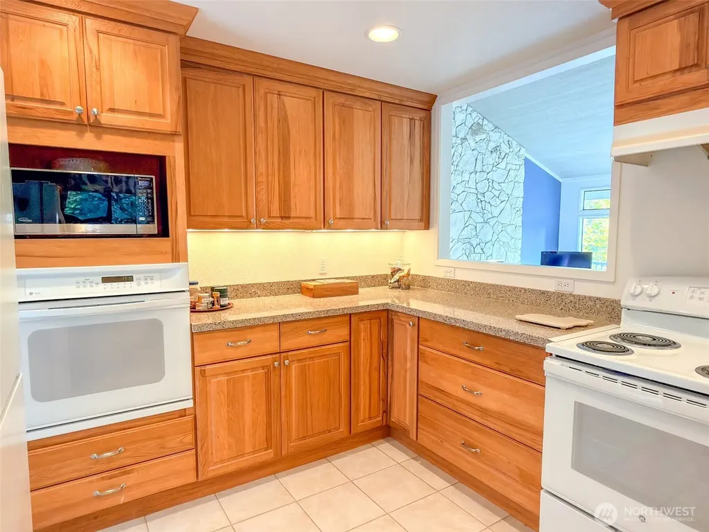 291 Pioneer Drive Port Ludlow WA 98365