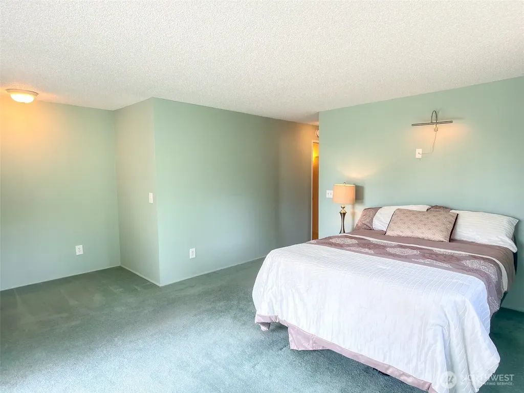 291 Pioneer Drive Port Ludlow WA 98365