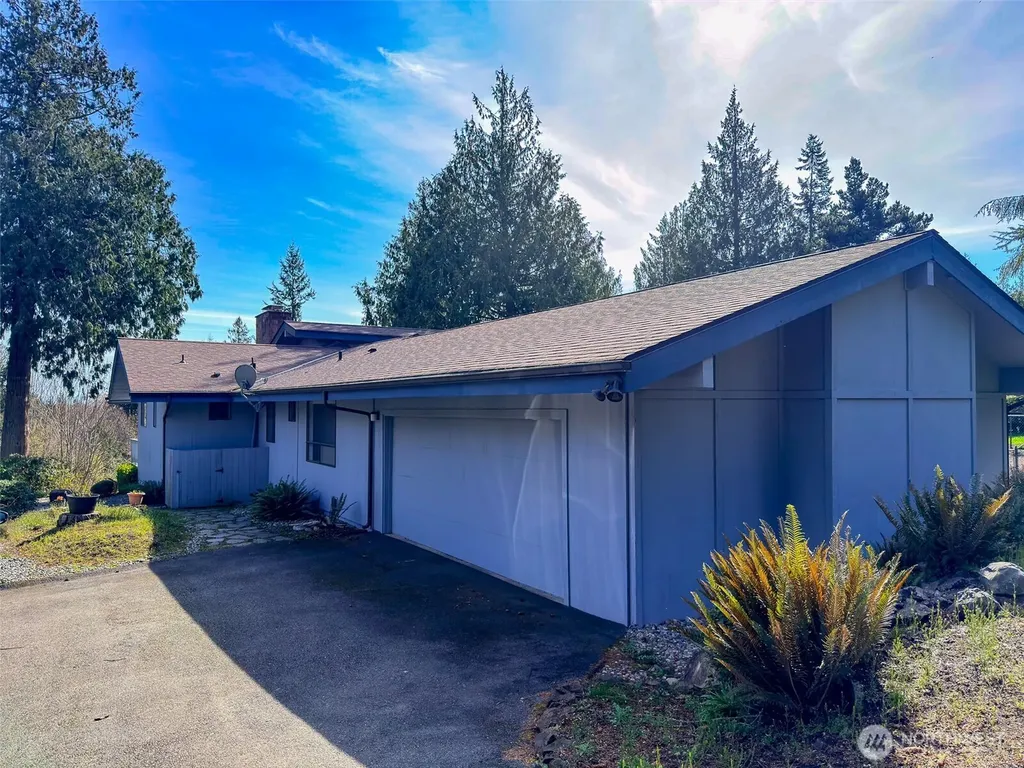291 Pioneer Drive Port Ludlow WA 98365