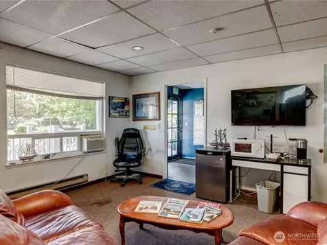 9050 Seward Park Avenue S Seattle WA 98118