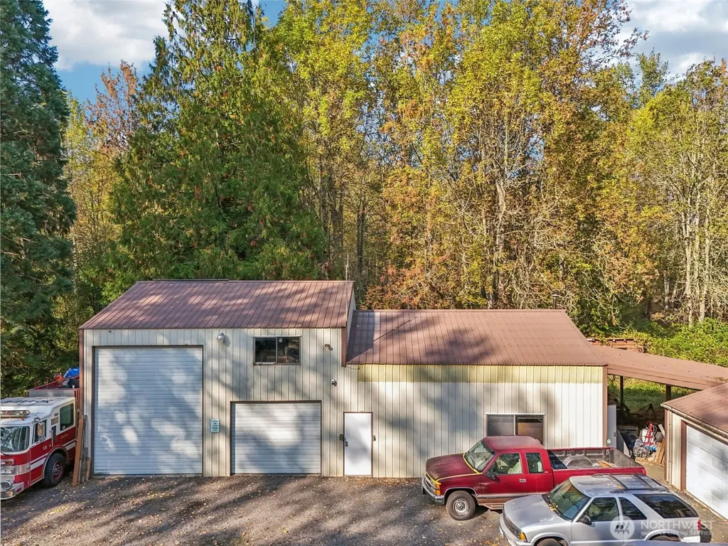 27515 Entwhistle Road E Buckley WA 98321