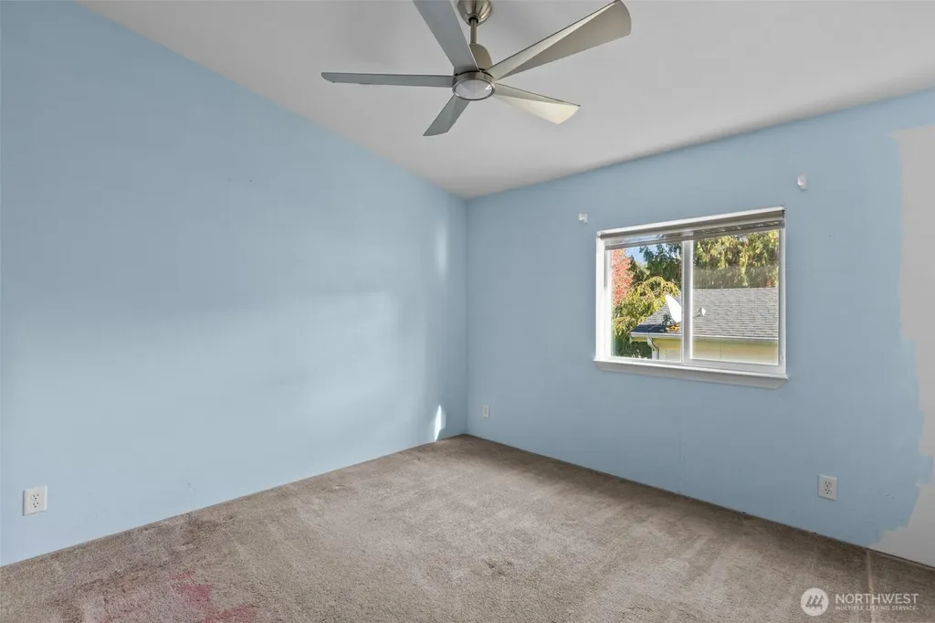 23914 66th Street E Buckley WA 98321