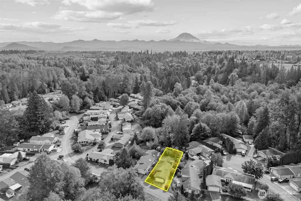 23914 66th Street E Buckley WA 98321