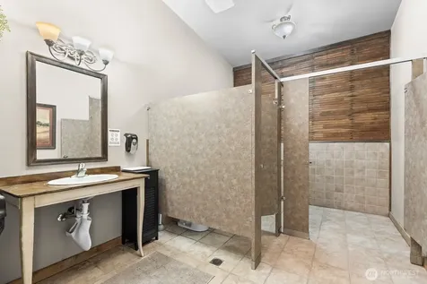 151 Rowe Hill Drive Naches WA 98937