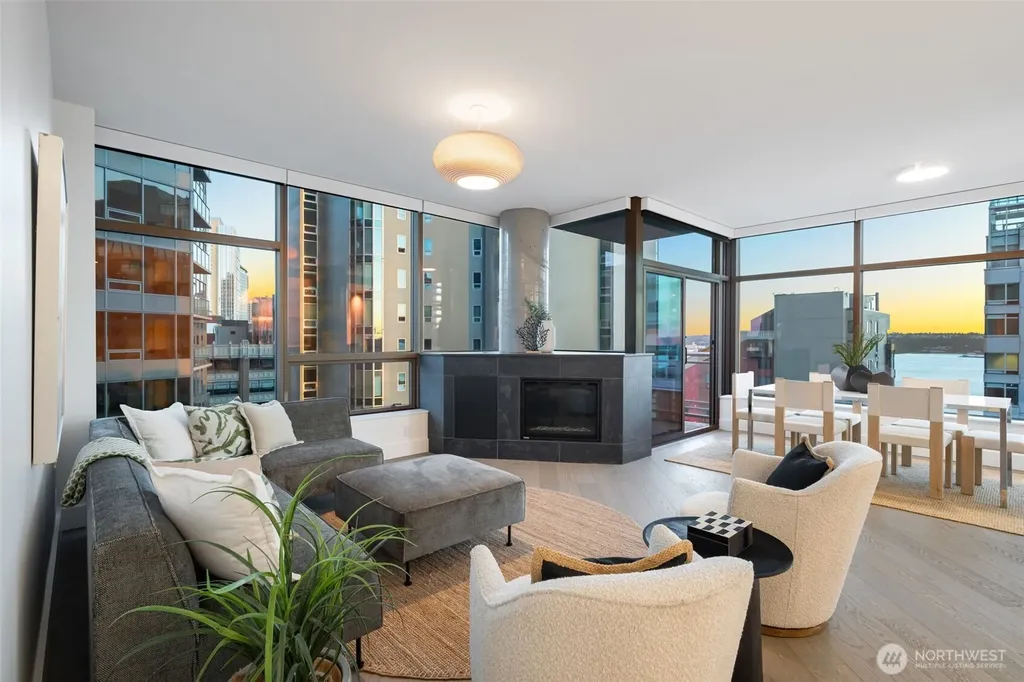 2033 2nd Avenue Seattle WA 98121