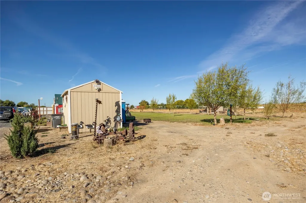 7814 NE D.7 Moses Lake WA 98837