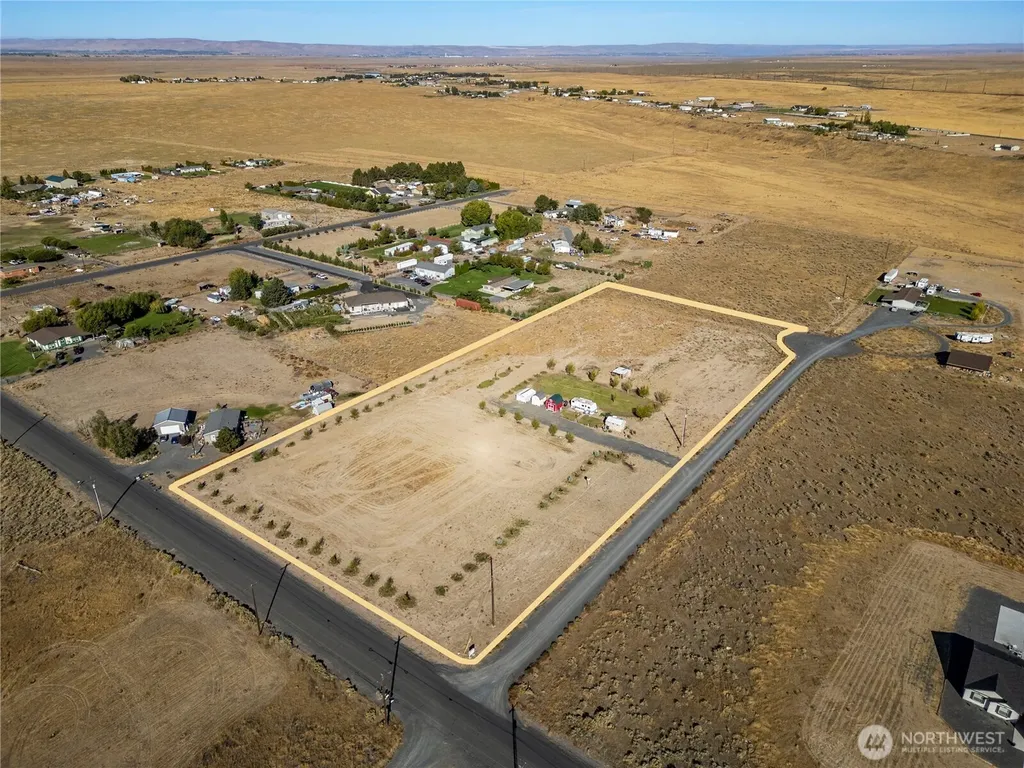 7814 NE D.7 Moses Lake WA 98837