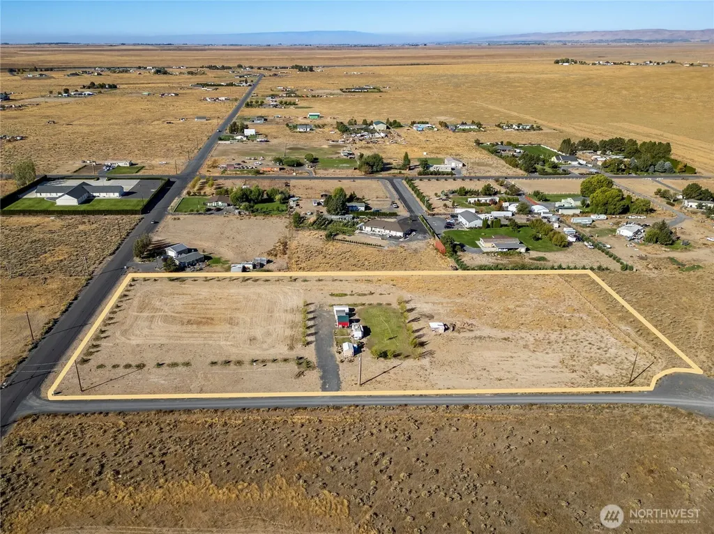 7814 NE D.7 Moses Lake WA 98837