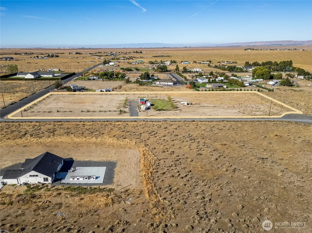 7814 NE D.7 Moses Lake WA 98837