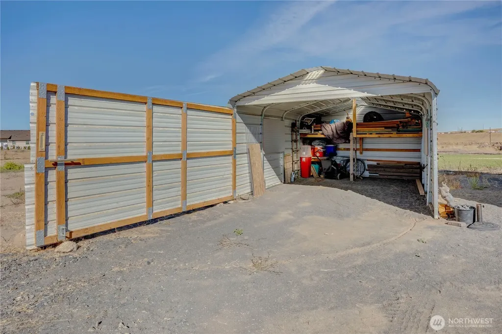 7814 NE D.7 Moses Lake WA 98837
