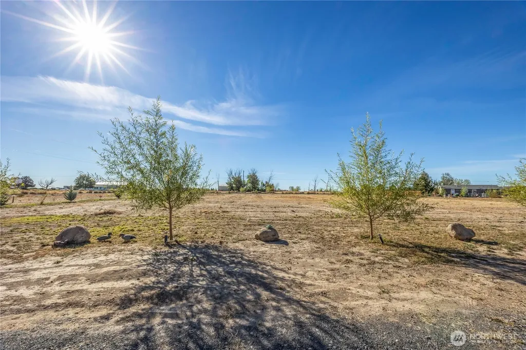 7814 NE D.7 Moses Lake WA 98837