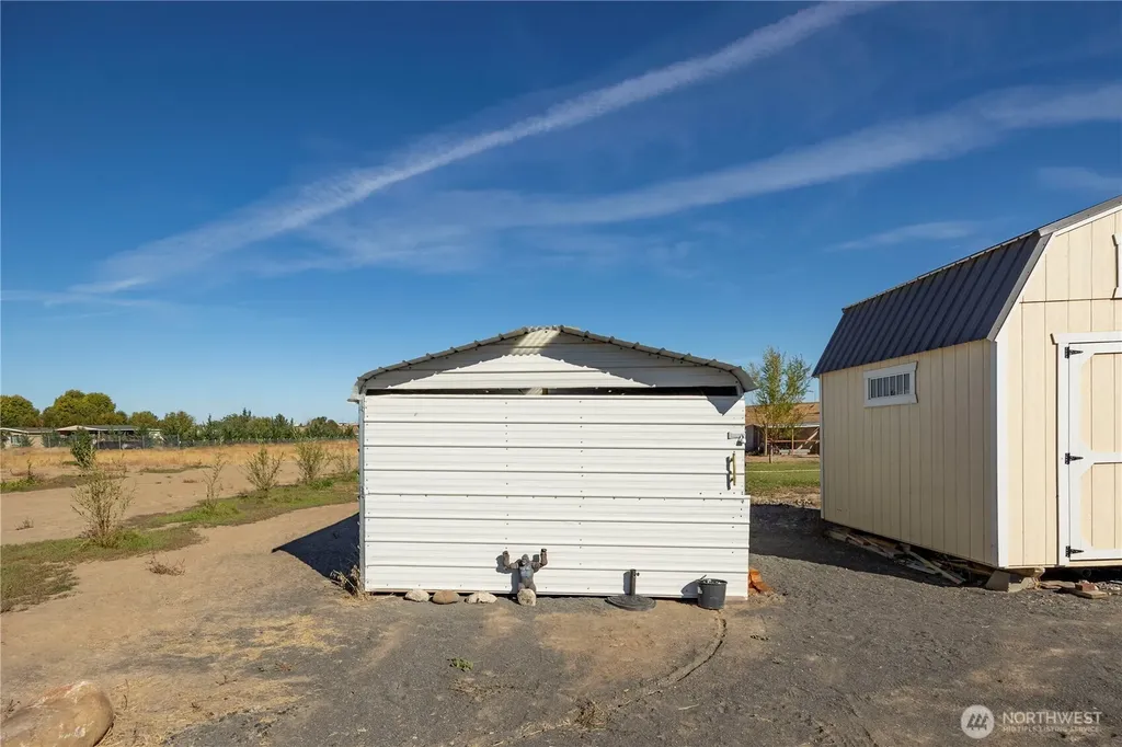7814 NE D.7 Moses Lake WA 98837