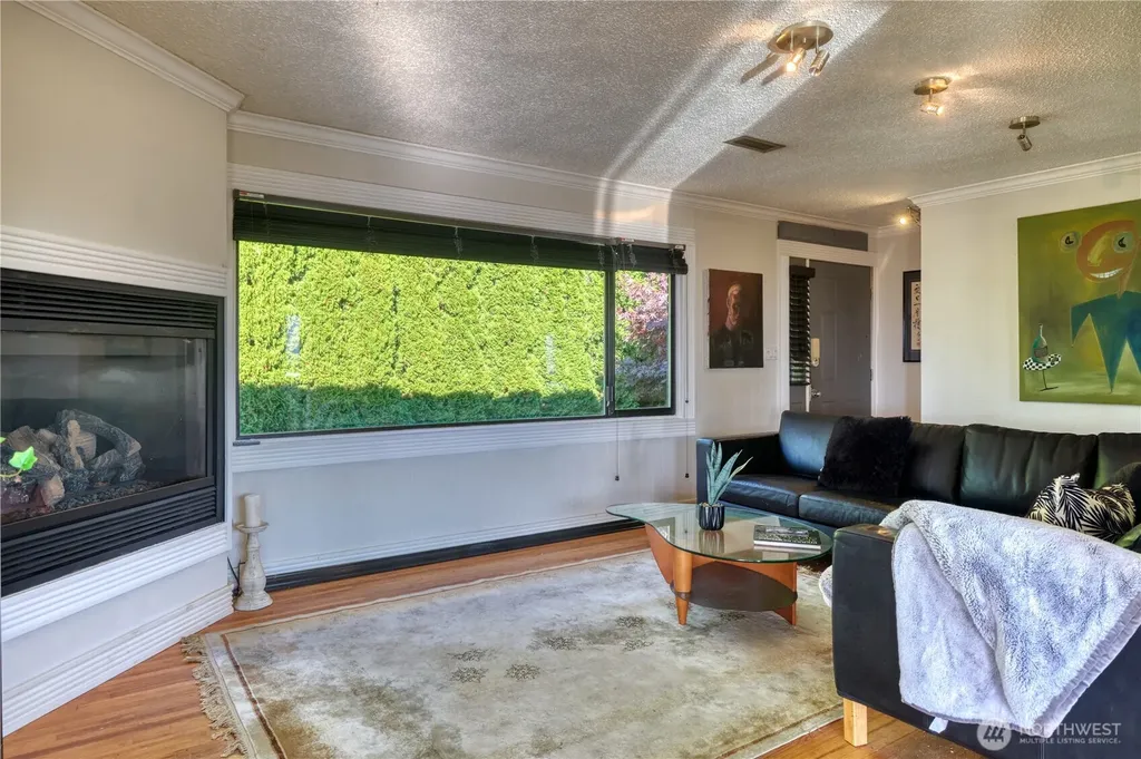 2045 Apa Road Point Roberts WA 98281