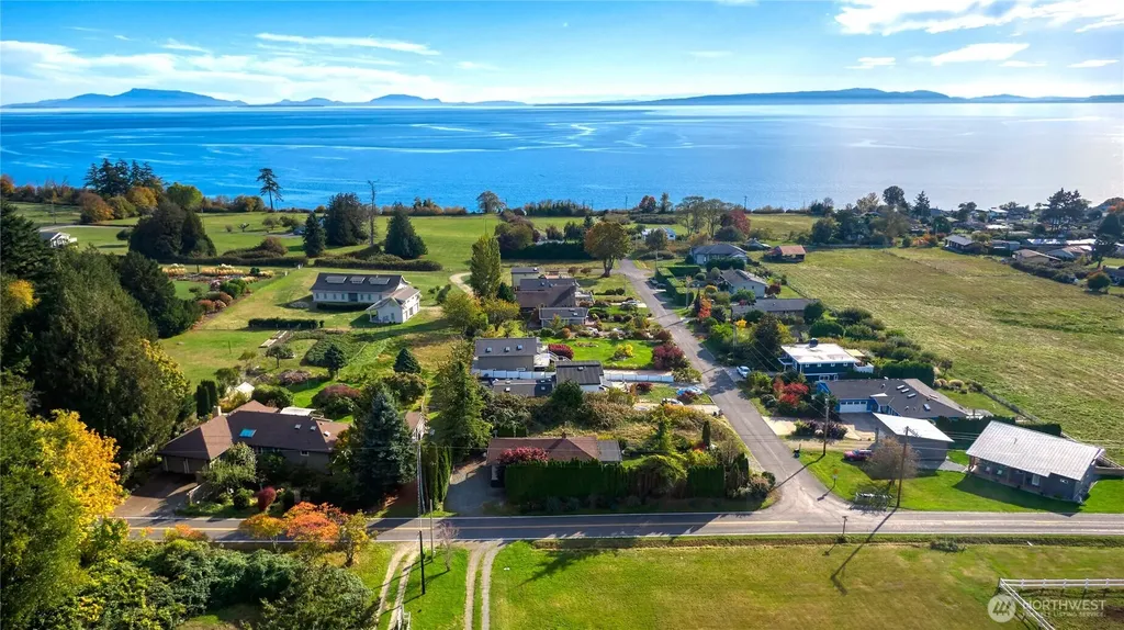 2045 Apa Road Point Roberts WA 98281