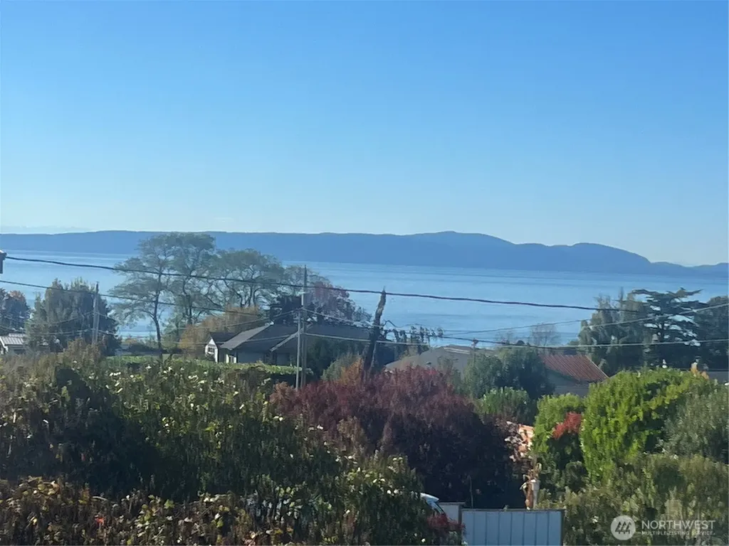 2045 Apa Road Point Roberts WA 98281