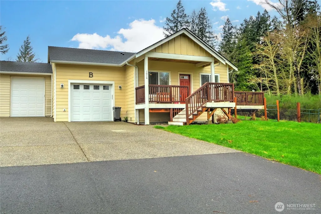 1016 288th Street NW Arlington WA 98223